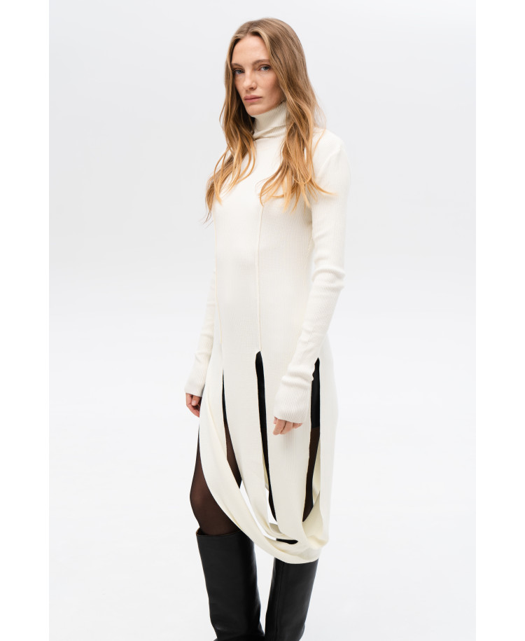 Tunic with curly slits